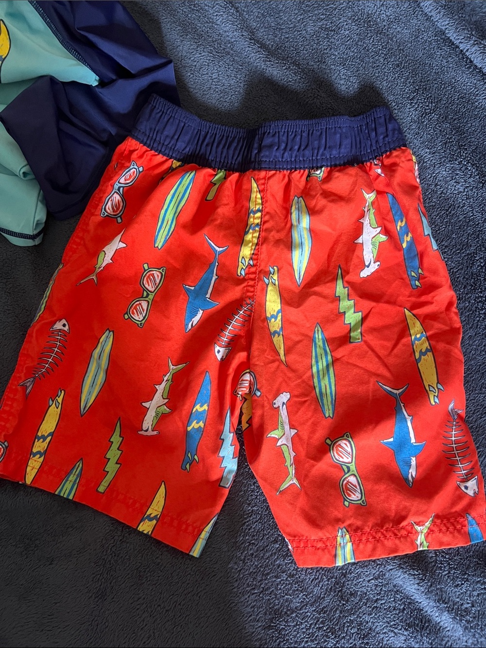 Boys Rash Guard & Swimsuit Set - Light Blue Top & Orange Shark Shorts size 7/8 - Picture 4 of 7